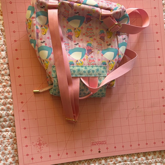 ✅FIRM PRICE✅ Stoney Clover Lane Alice In Wonderland - Picture 14 of 15